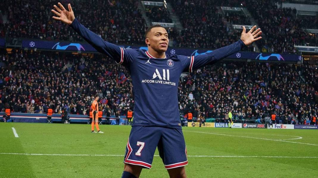 Kylian Mbappe kebapçıyla mahkemelik oldu! Nedenini duyunca ağzınız açık kalacak... 1